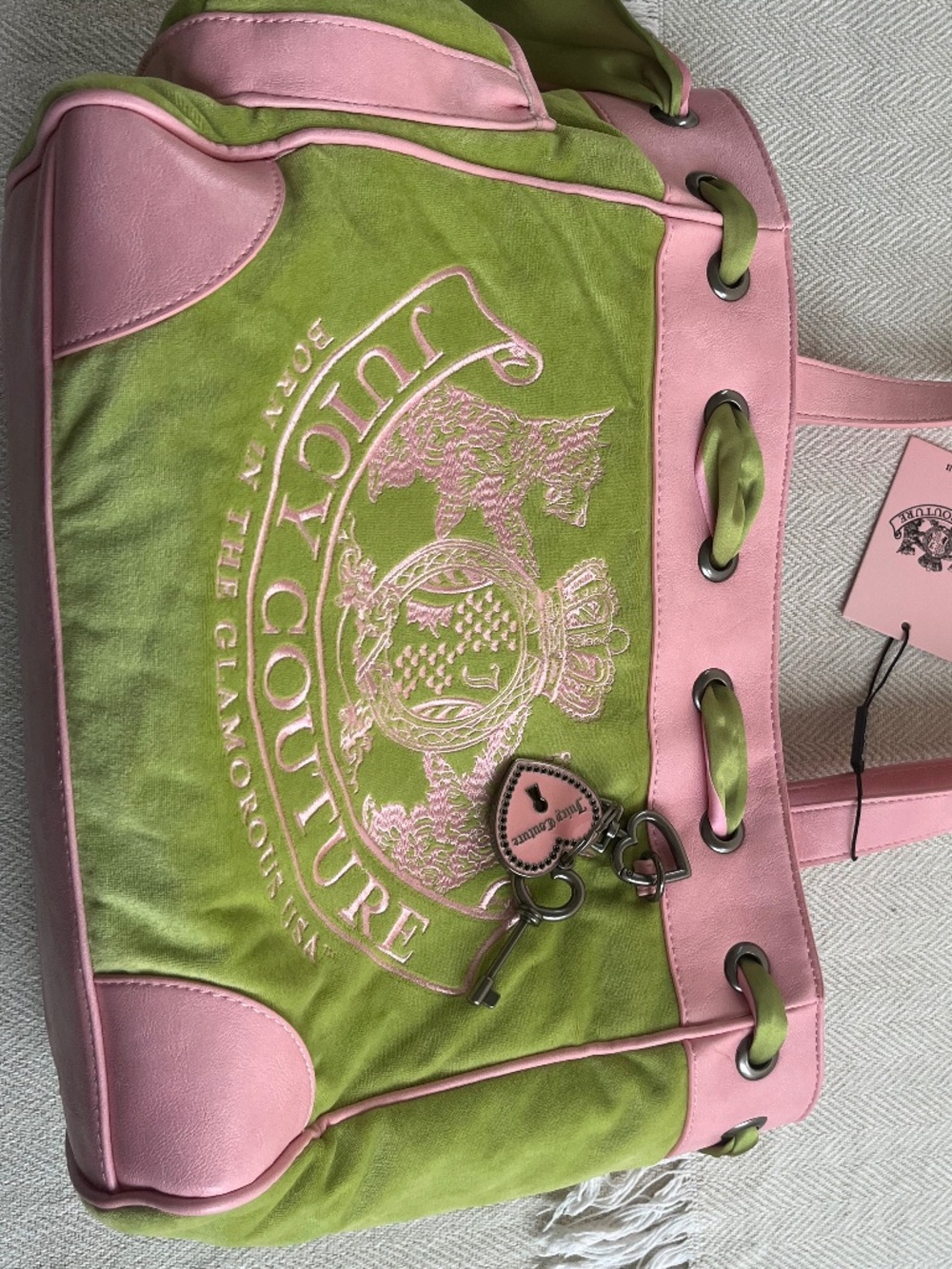 Juicy Couture Daydreamer pistachio strawberry green pink twig dog